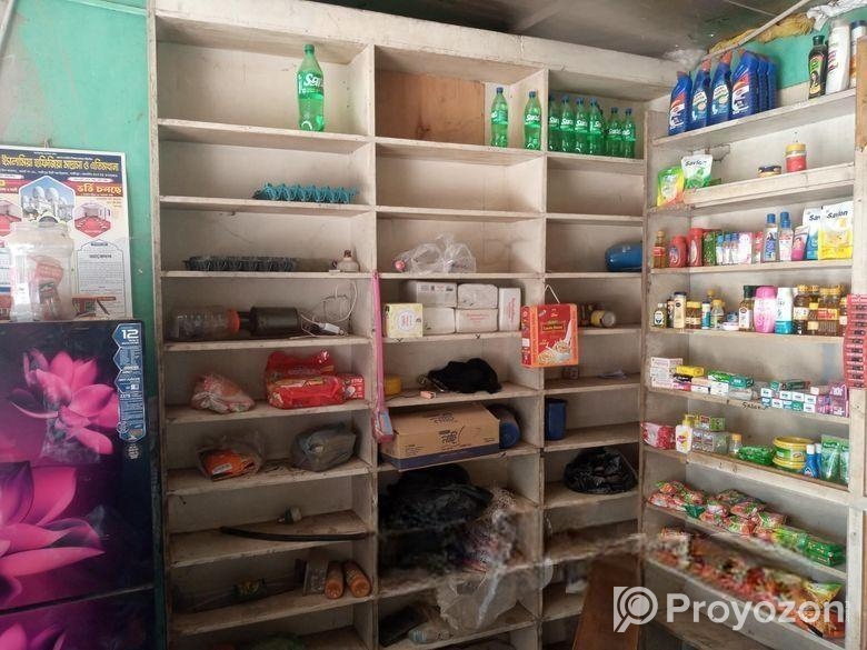 মুদি দোকানে ২ টা রেক ও ১ টেবিল বিক্রির করা হবে