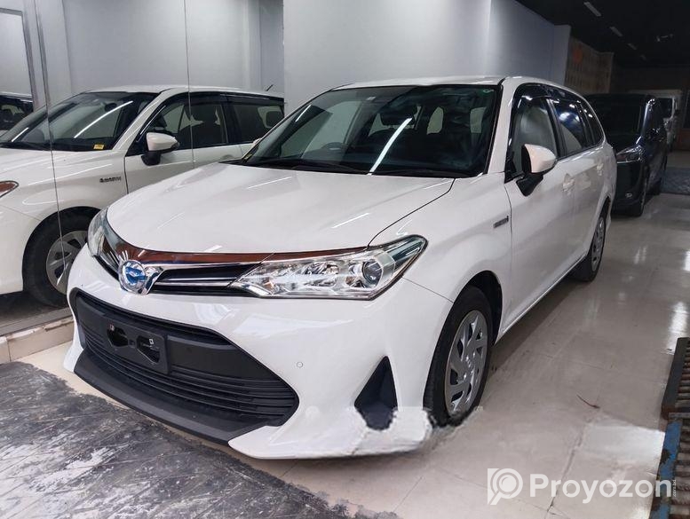 Toyota Fielder Ex Hybrid Push 2020