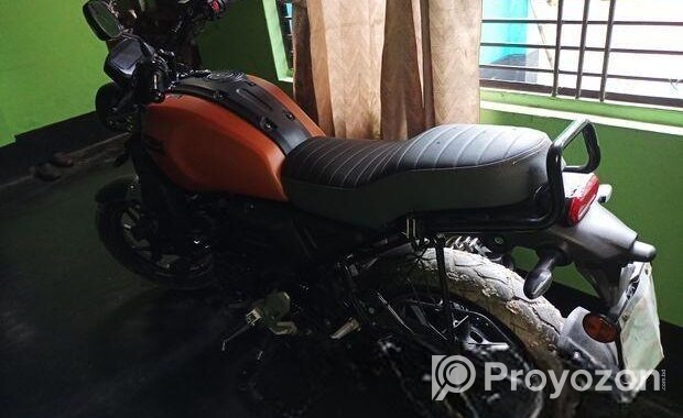 Yamaha FZ-X . 2024