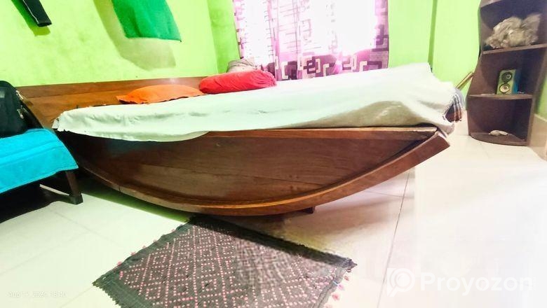 King Size bed (Sishu Kath er)