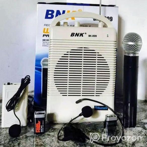 BNK-209 Rechargeable Portable Wireless P.A Microph