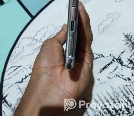 Samsung Galaxy S21 FE 5G . (Used)