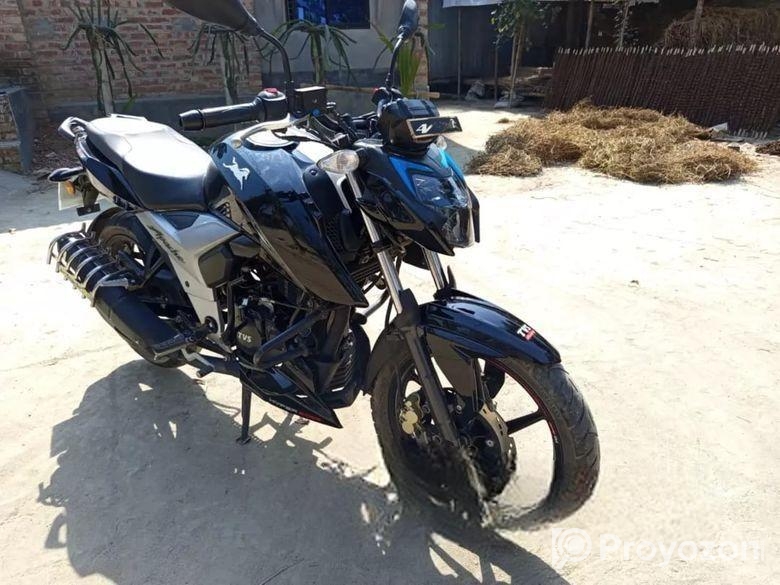 TVS Apache RTR 160 2024
