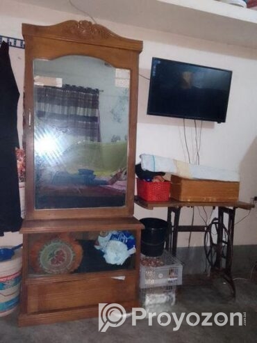 Dressing Table ‍Sell Post