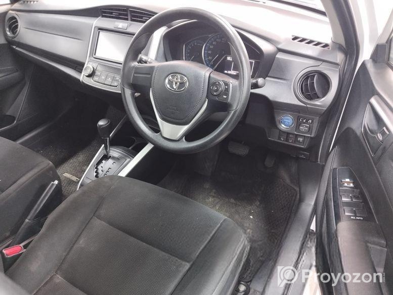 Toyota Fielder Ex Hybrid Push 2020