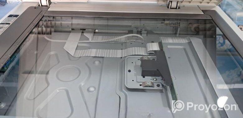Sharp AR7024 Modal Photocopy Machine.