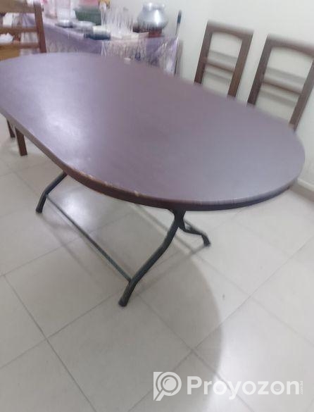 Splendid Wooden Dining Table!(USED)