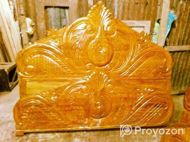 সেগুন কাঠের তৈরি খাট