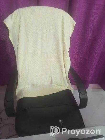 বস চেয়ার এবং টেবিল Combo for sell