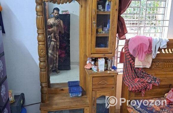 Dressing table
