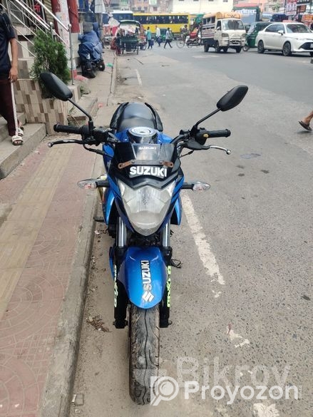 Suzuki Gixxer Double Disk 2017