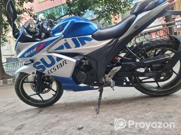 Suzuki Gixxer SF . 2021