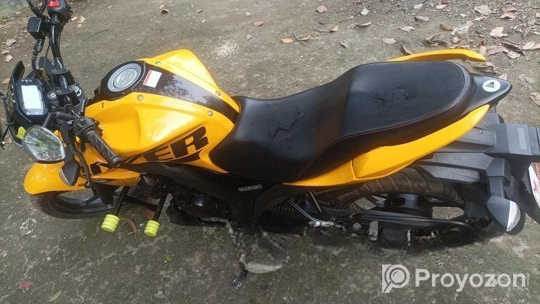 Suzuki Gixxer Monotone . 2024