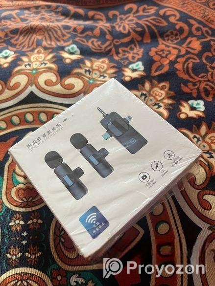 Wireless Dual Lavalier Microphone