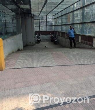 4,250 sft Prime Commercial Space for Rent –