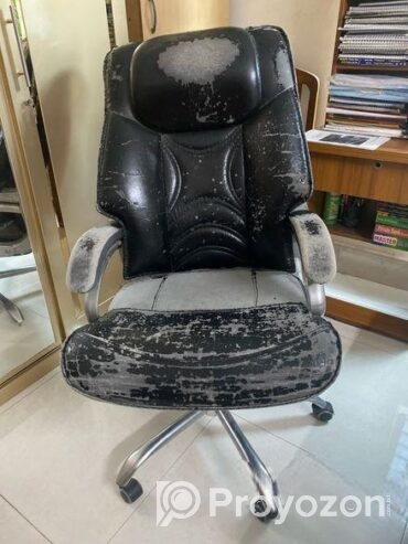 Rocking Chair Sell Post