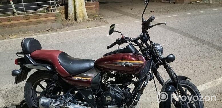 Bajaj Avenger 150 Street 2018