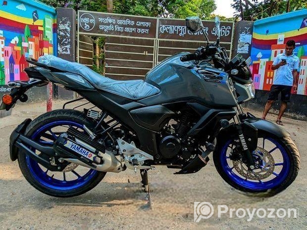 Yamaha FZS V4 Dual abs indian 2024