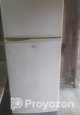 Non Forst Samsung Fridge