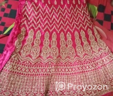 লেহেঙ্গা বিক্রি হবে
