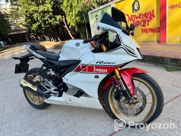 Yamaha R15 V4 indo wgp edition 2022