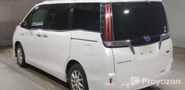 Toyota Esquire HYBRID XI 2020