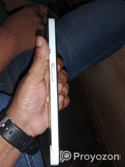 Nothing 6/128 (Used)