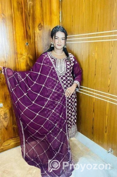 সম্পূর্ণ সেলাই করা রেডিমেড থ্রী পিস