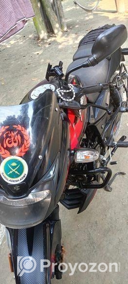 Bajaj Pulsar 150 . 2021