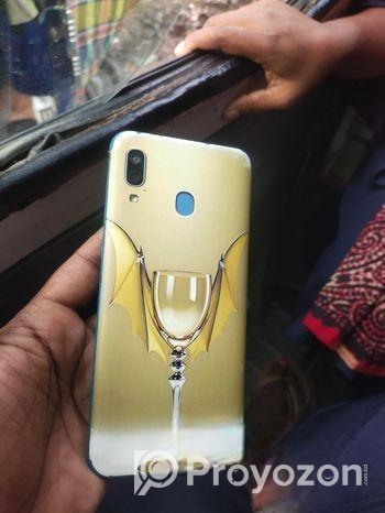 Samsung a30 (Used)
