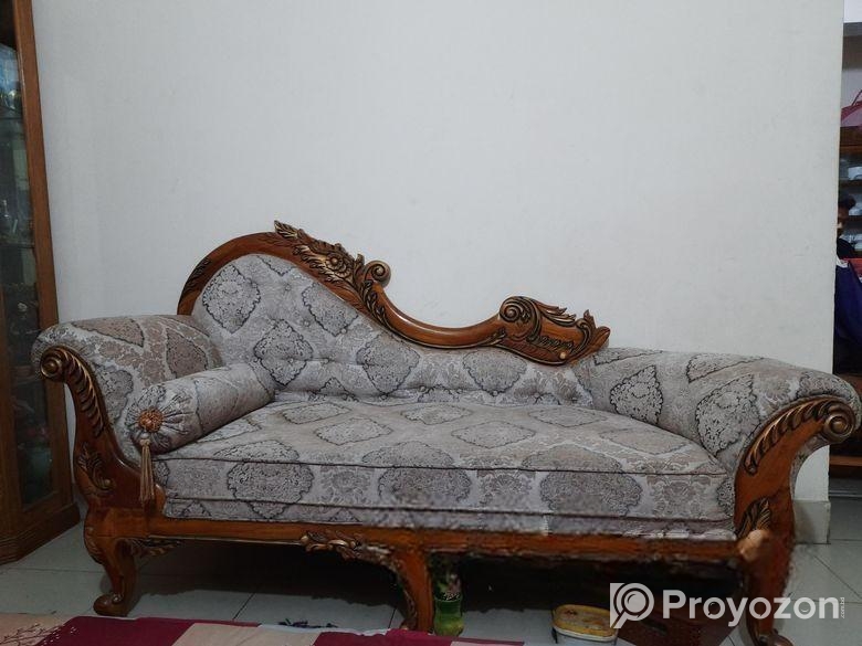 Divan sofa Sell Post