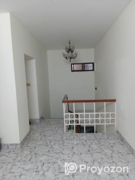 Duplex flat for rent