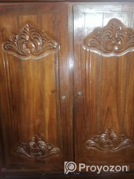 আলমারি বিক্রয় হবে