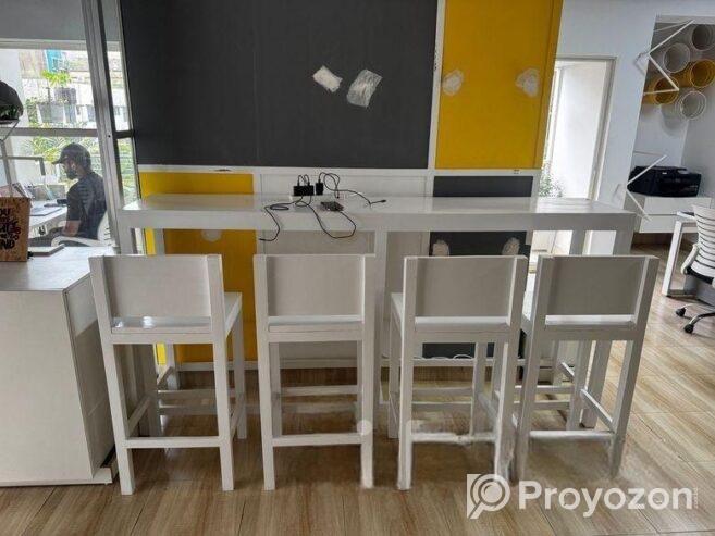 Tea / Coffee Table with 4 seats
