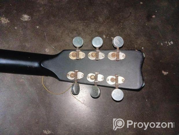 Guitar For Sale Post