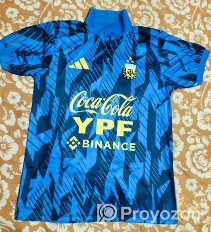 জার্সি বিক্রি করবো ৩টা।