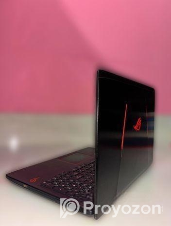 ASUS ROG STRIX Gaming GTX 1050 GDDR5 Core i5 7 Gen