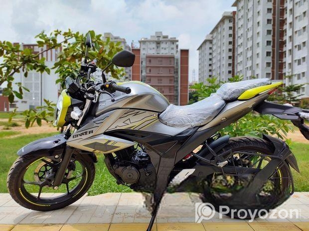 Suzuki Gixxer Fi ABS EMI AVAILABLE 2025