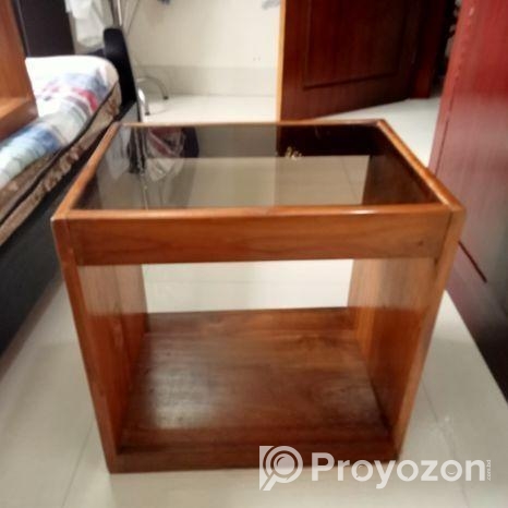 Side tables Sell Post