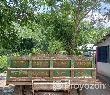 ট্রাক্টর ও বগি সহ বিক্রি হবে