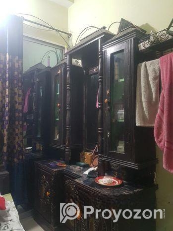Dressing table & furniture