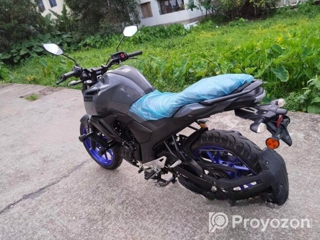 Yamaha FZS V3 Fi Abs Bs6 ডিলাক্স 2024