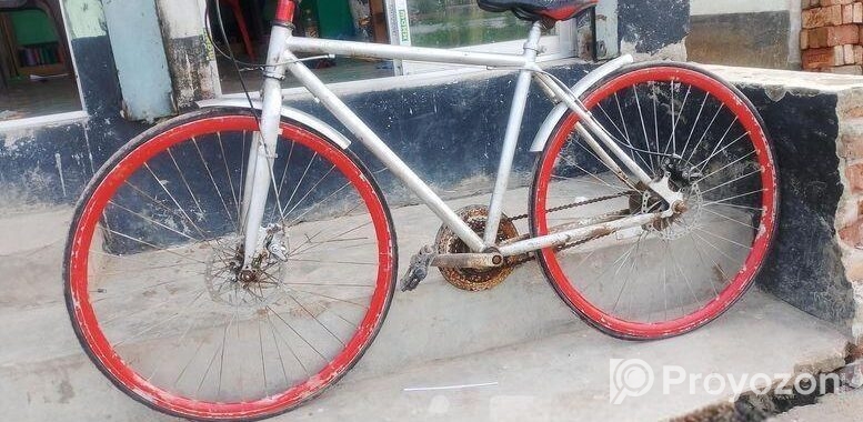 চিকন চাকার রেসিং সাইকেল