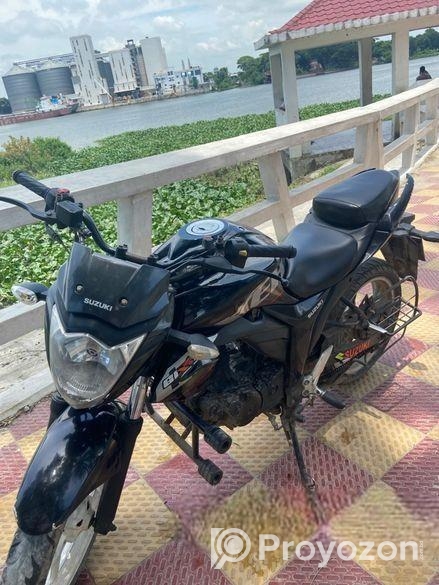 Suzuki Gixxer Monotone Motorbik 2019