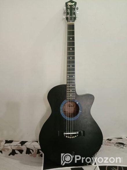 গিটার বিক্রি করা হবে