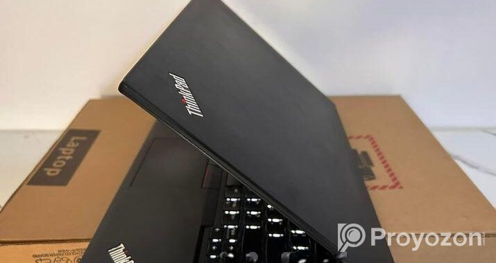 CoRe-i5 8th-Gen 16GB Ram 8GB Graphics THiNkPaD T-4