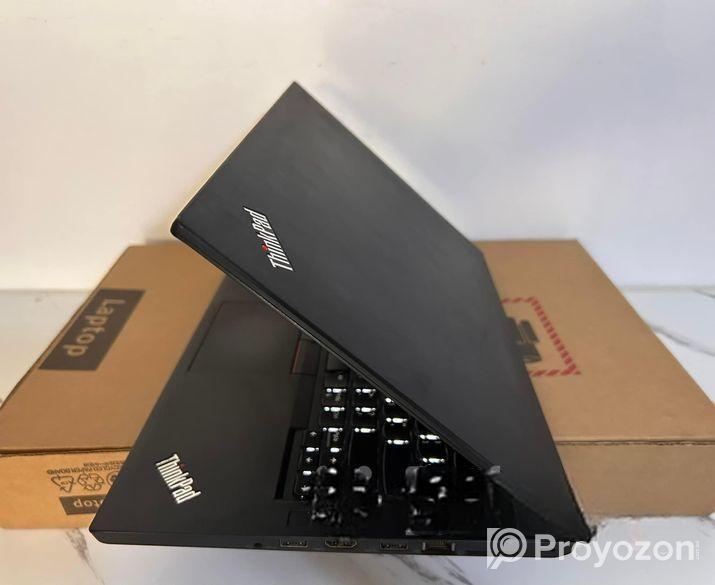 CoRe-i5 8th-Gen 16GB Ram 8GB Graphics THiNkPaD T-4