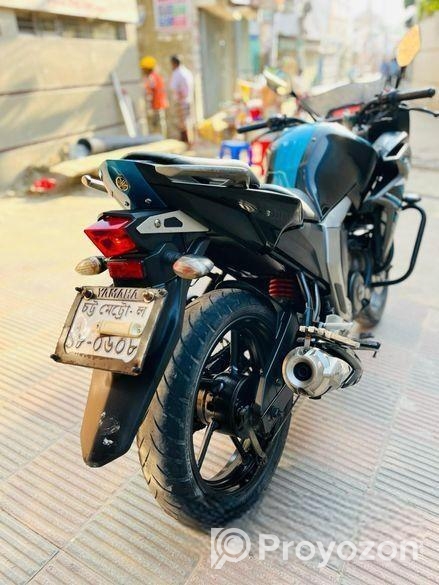 Yamaha Fazer 2022