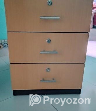 Desk sell Post