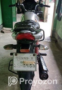 Mahindra Centuro 2017